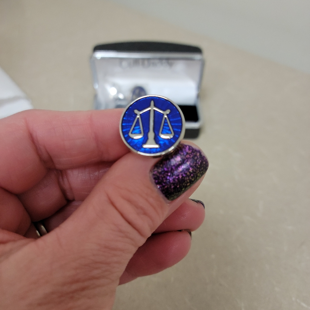 Cuff Daddy Libra cufflinks